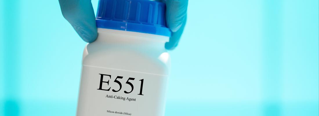 illustration Food additive E551 could promote coeliac disease