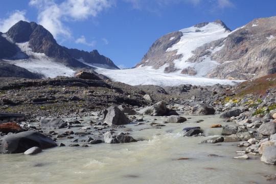 Le retrait glaciaire modifie l’habitat des cours d’eau alpins et réduit ainsi la protection de leur biodiversité