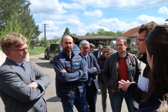 Le ministre de l'Agriculture et de la Souveraineté Alimentaire en visite à Mirecourt sur l'unité de recherche ASTER